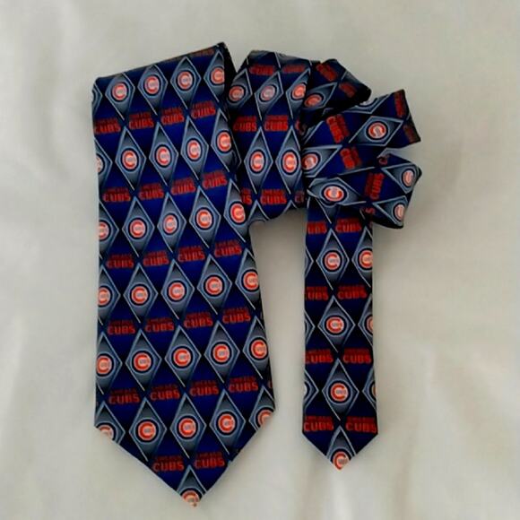 Chicago Cubs Baseball MLB Silk Tie - Picture 1 of 7